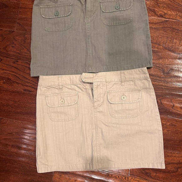 Old Navy woman's size 10 Tan/Olive Cargo chic mini Skirts Y2K sporty/neutral - Picture 2 of 8